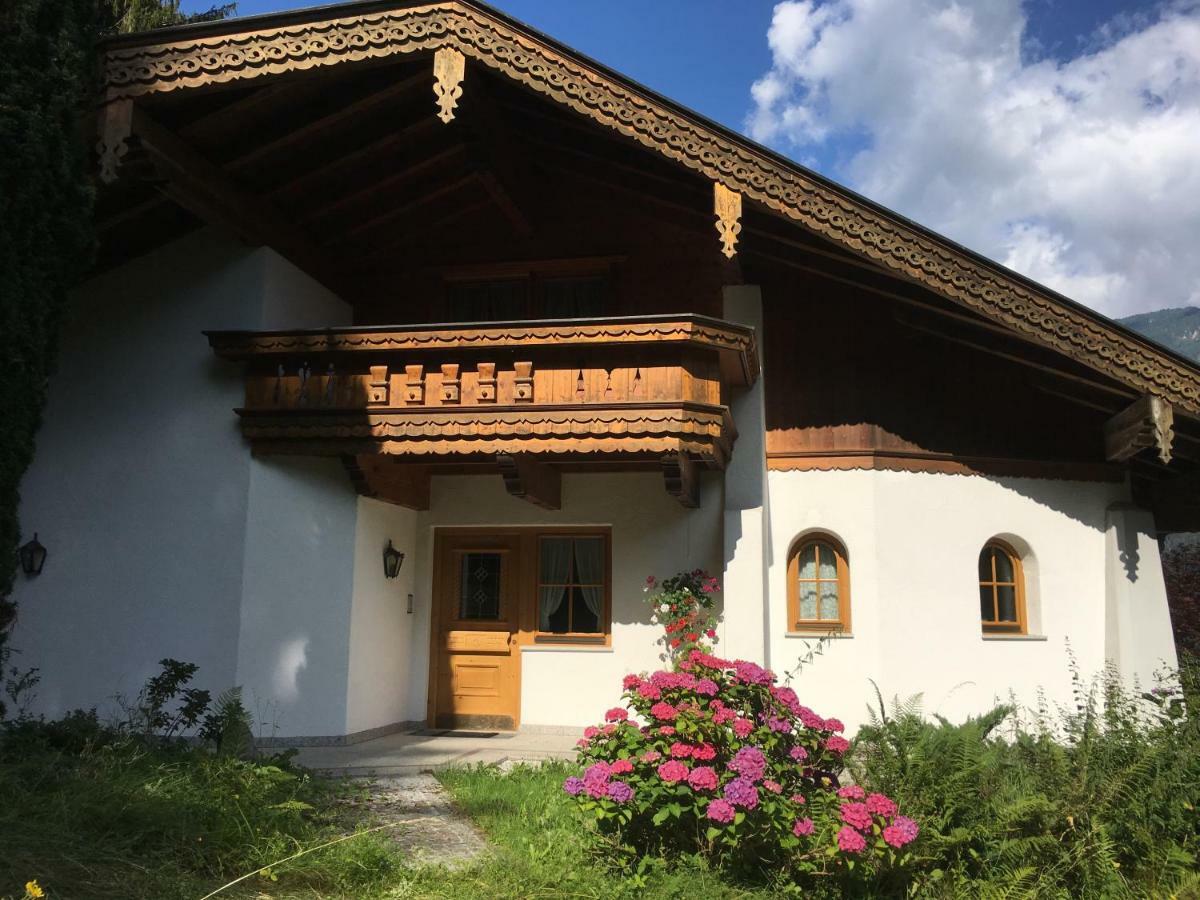 Ferienwohnung Bacher Oberkumbichl 900 Mayrhofen Bagian luar foto